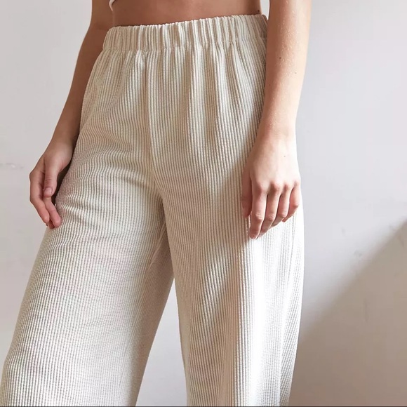 BDG Baggy Wide Leg Puddle Pant BNWT - Picture 1 of 8
